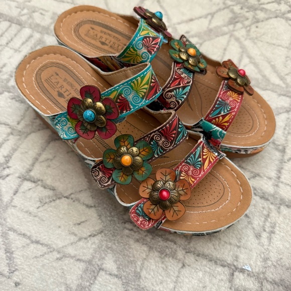 L’Artiste Dansaye Sandals Floral Genuine Leather Hook Loop Comfort Size 36 Boho - Picture 3 of 6